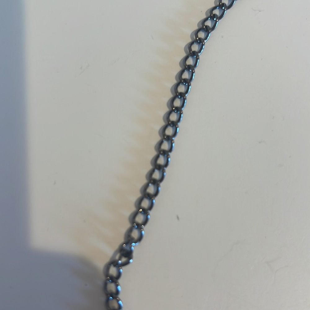 Chocker - Picture 3 of 3